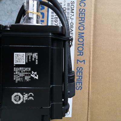 全新原装SGM7J-01AFD2C/SGM7J-04AFD2C/SGM7J-04AFD21安川电机