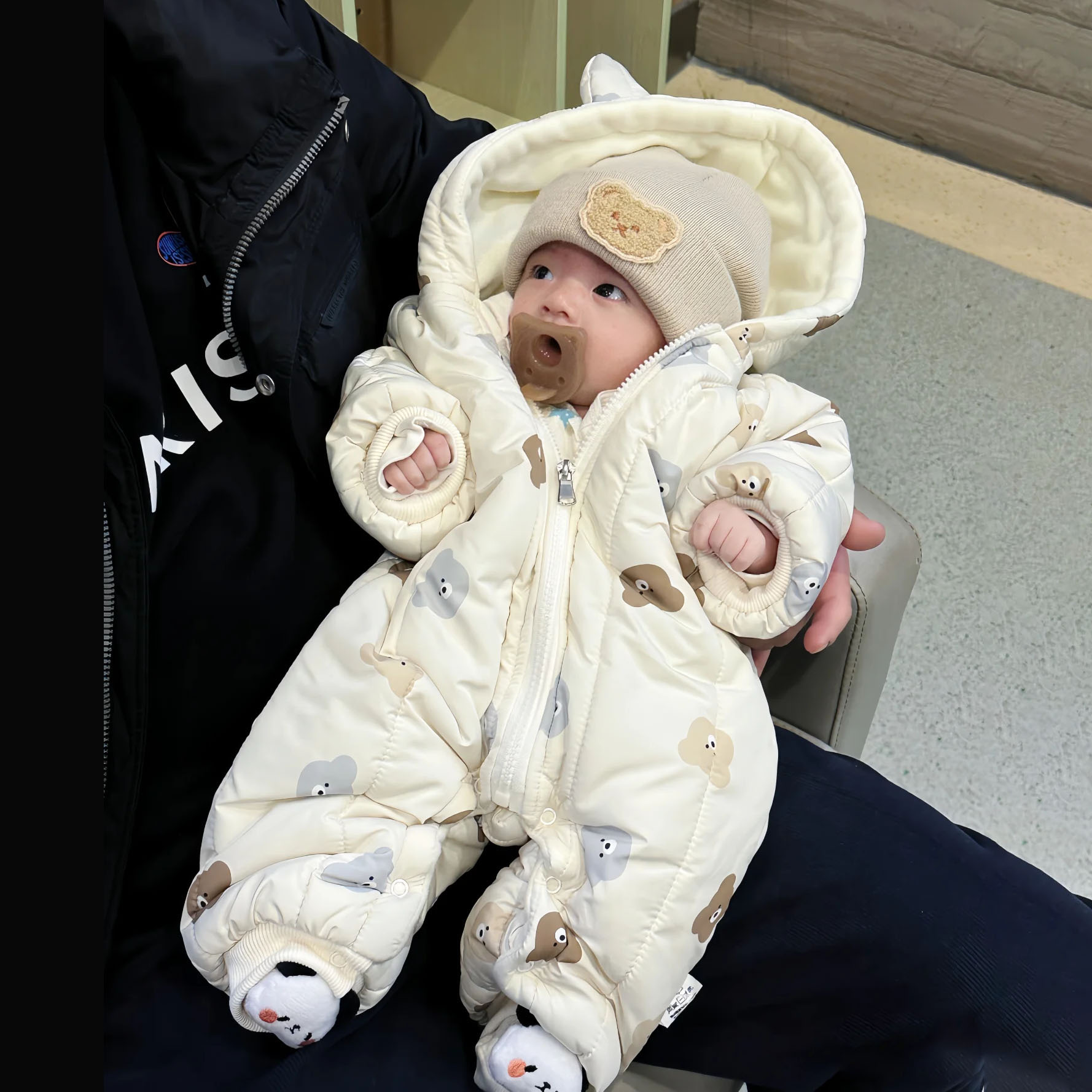 新生婴儿衣服冬装加绒加厚羽绒棉服连体衣25宝宝冬季外出抱衣可爱