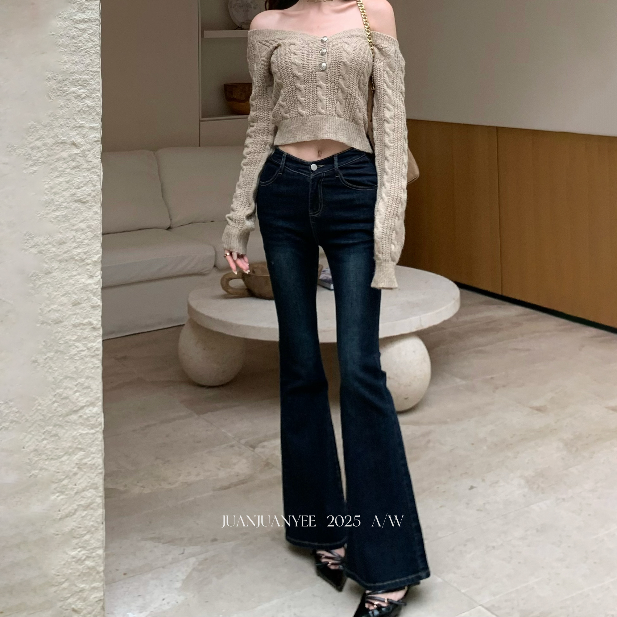 juanjuanyee【韩漫V腰裤】V腰丰跨做旧水洗显瘦百搭微喇叭牛仔裤