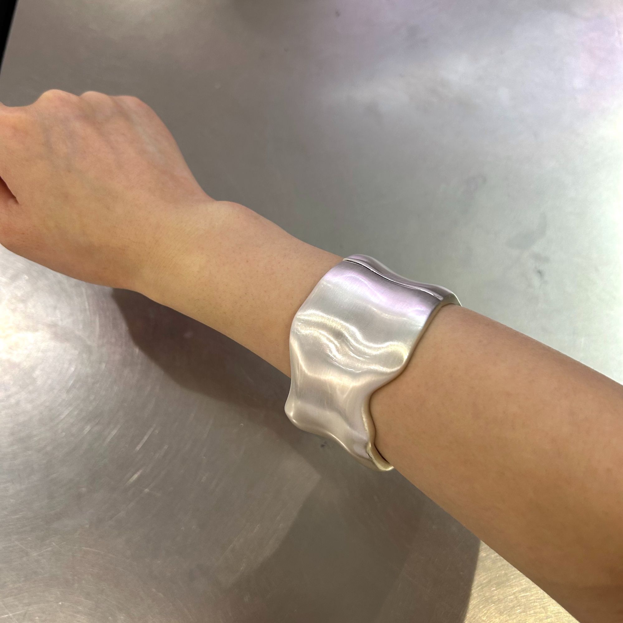 铜合金手镯 【LOCAT】奂山  波浪宽手镯  HSBLO19