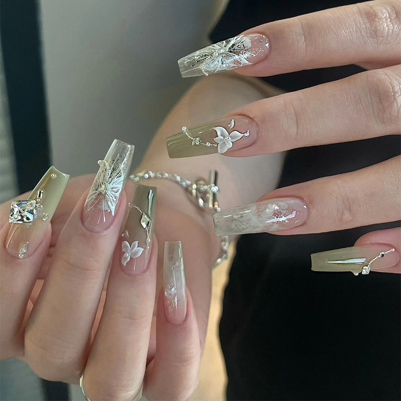 陌上青提|高级感国风系列冰透墨青晕染白蝶手工穿戴甲素雅花美甲