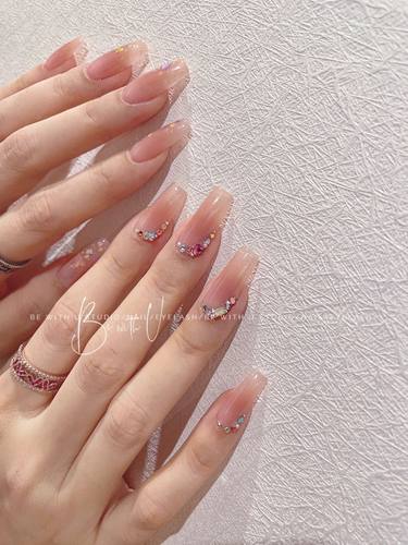 夏日清闪|一秒甜心辣妹系列情人手工穿戴甲彩色钻钻日常冰透美甲