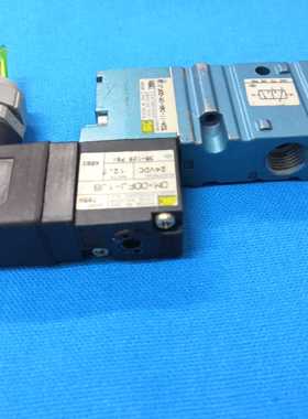 MAC电磁阀52A-11-D0A-DM-DDFJ-1JB成色如图