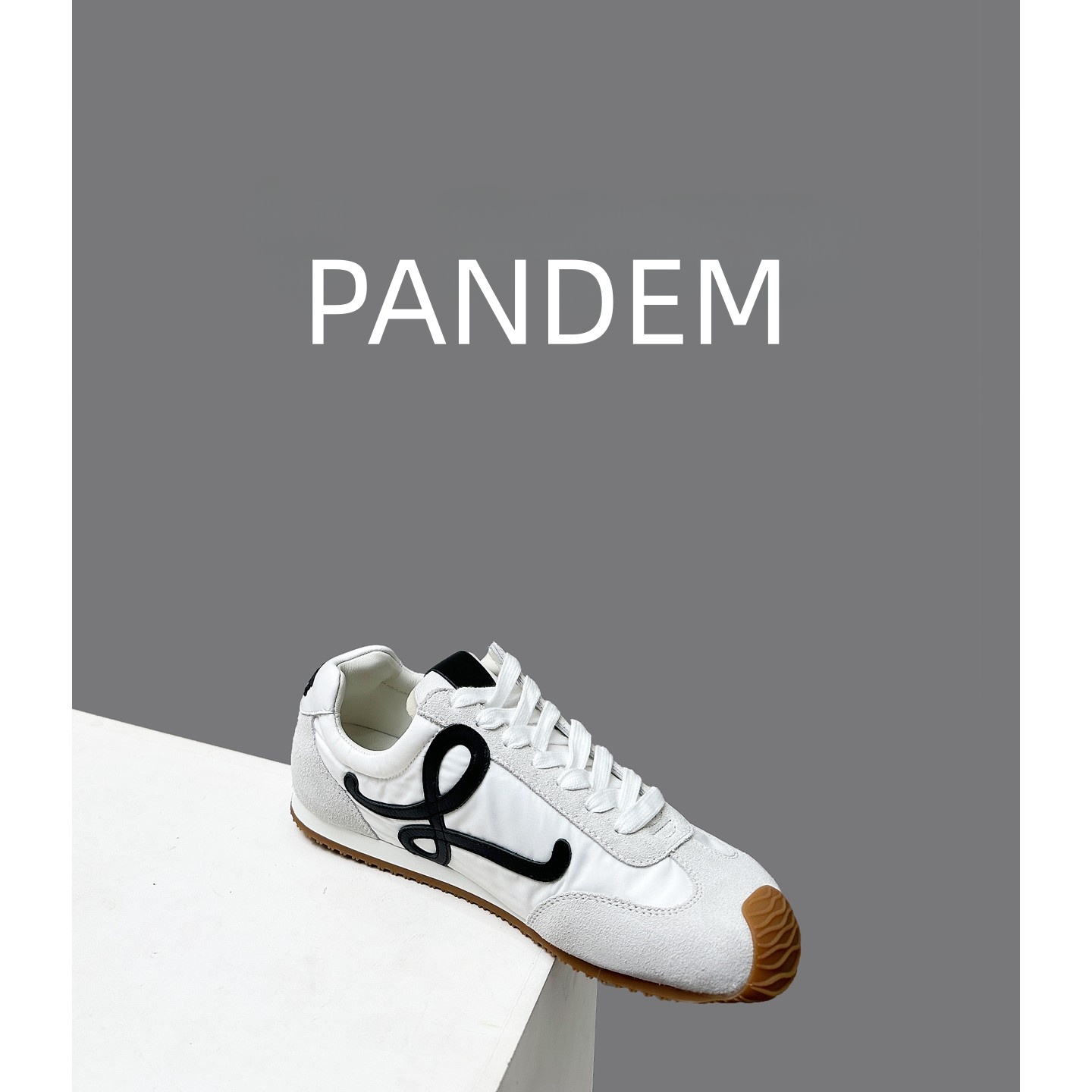 PANDEM~不对称丑萌休闲运动鞋
