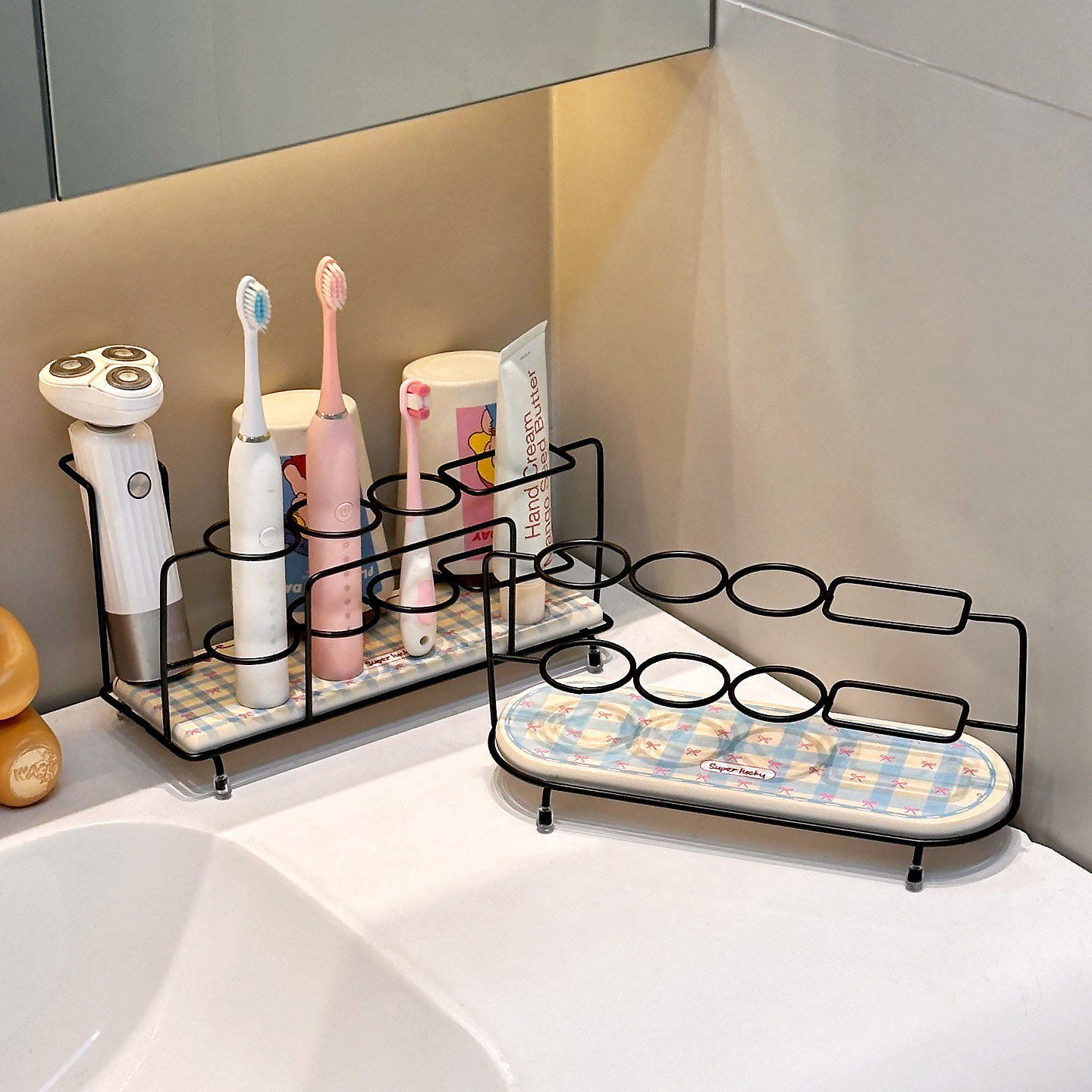 卫生间放牙刷杯子置物架洗漱台面硅藻泥漱口杯刷牙杯牙刷架收纳架