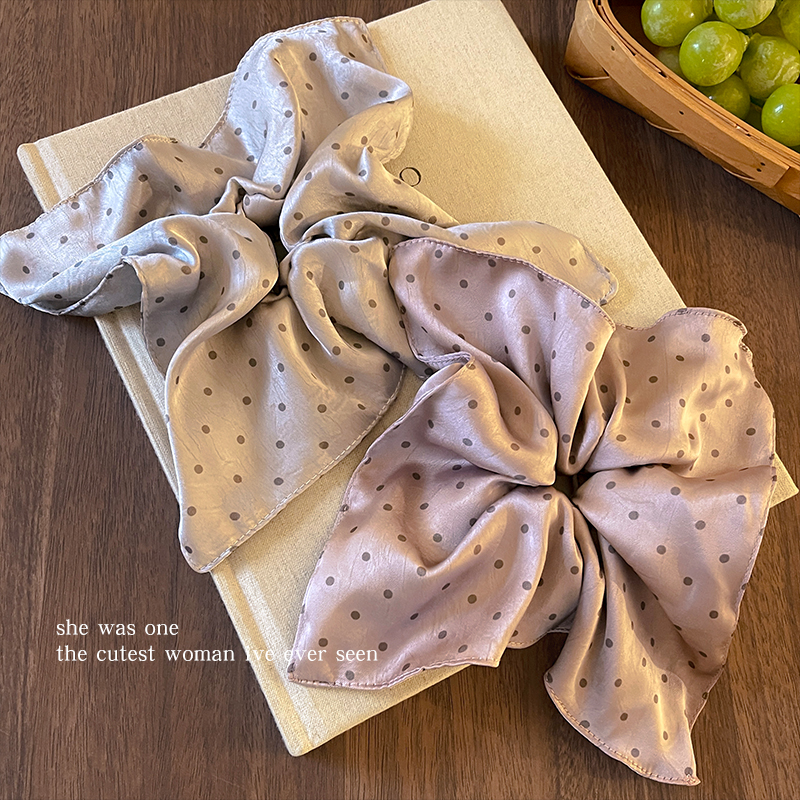 韩系高端缎面波点方巾大肠发圈