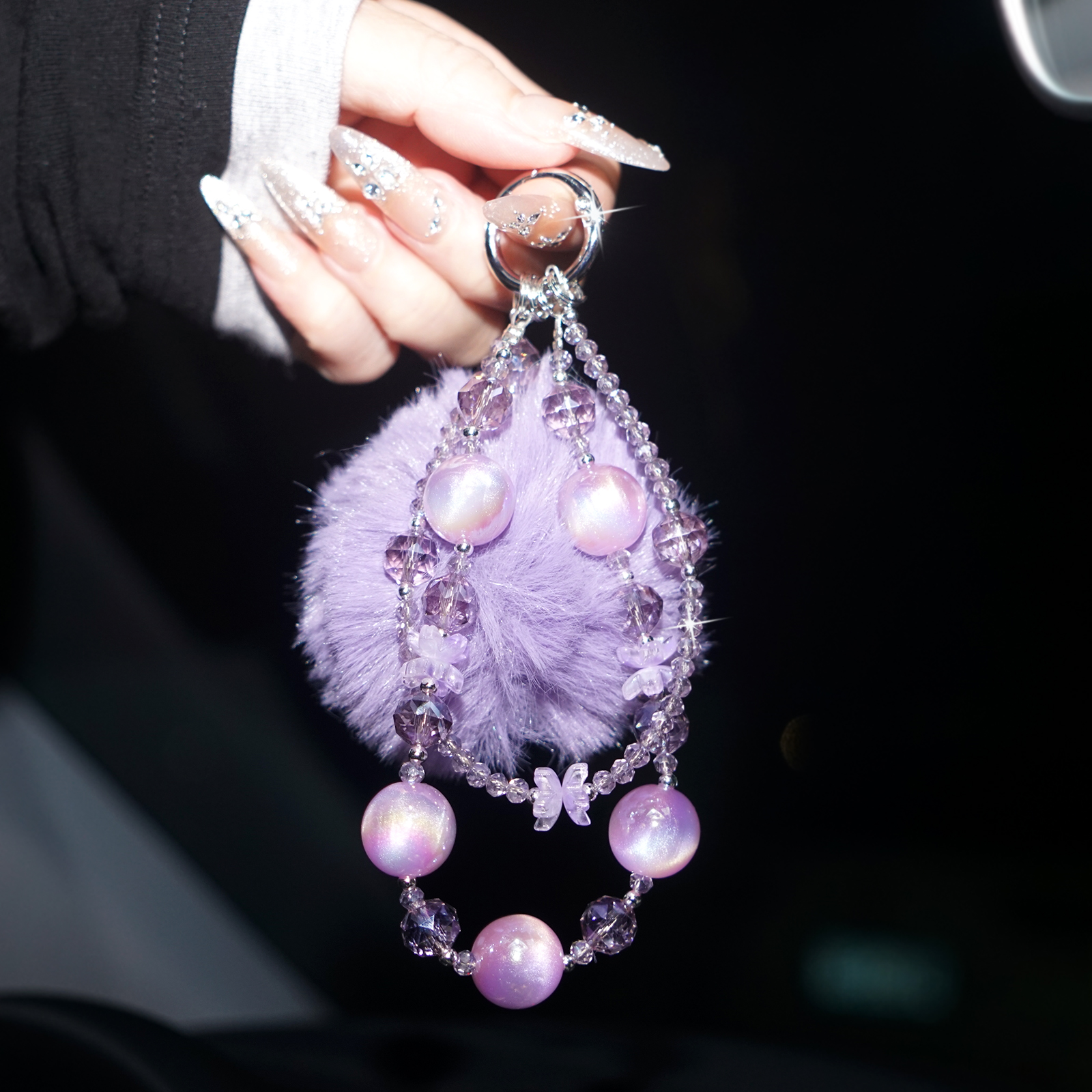 樱声高级感秋冬毛绒手机挂绳精致双层水晶串珠挂链2025新款温柔紫百搭短款手腕链包包钥匙扣手机壳通用挂饰
