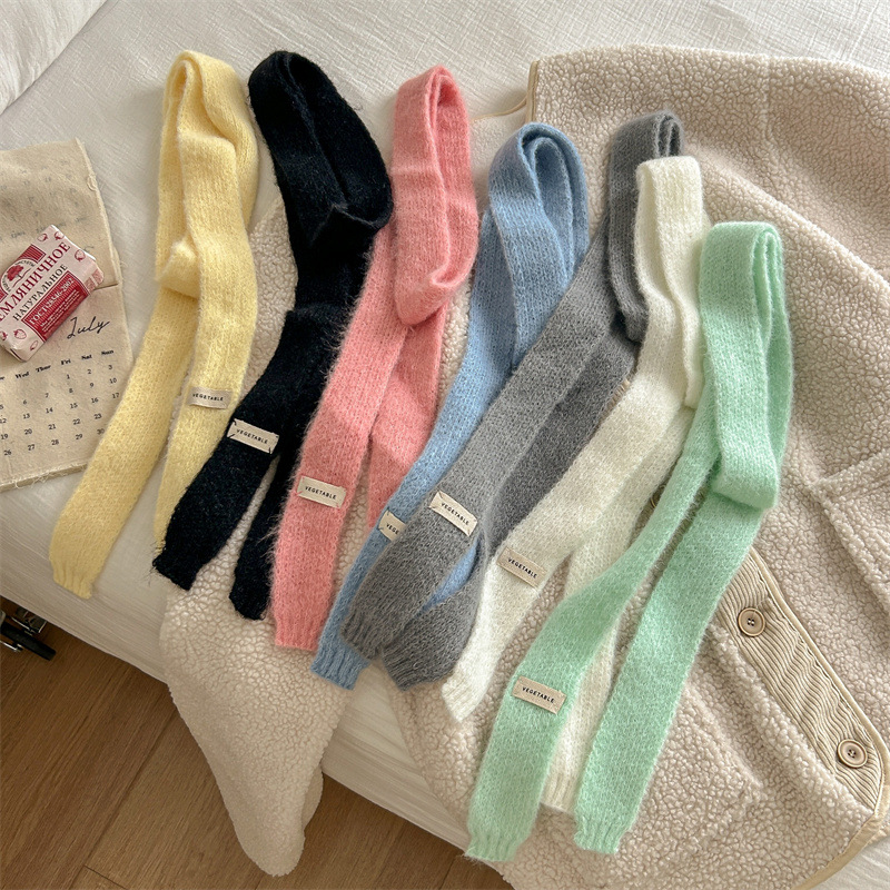 新款个性细窄长条腊肠围巾女韩版糖果色可爱柔软装饰百搭毛绒围脖