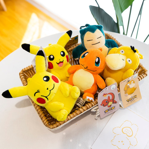 毛绒玩具汽车娃娃皮卡丘公仔