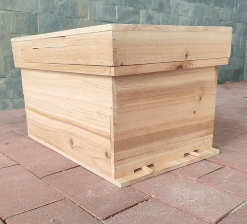 1.1厚度蜂箱 ，杉木板蜂箱，养蜂专用蜂箱，中蜂箱