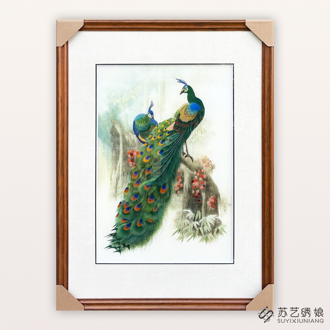 苏绣成品挂画孔雀手工刺绣精品大幅玄关装饰挂画孔雀刺绣挂画精品图片