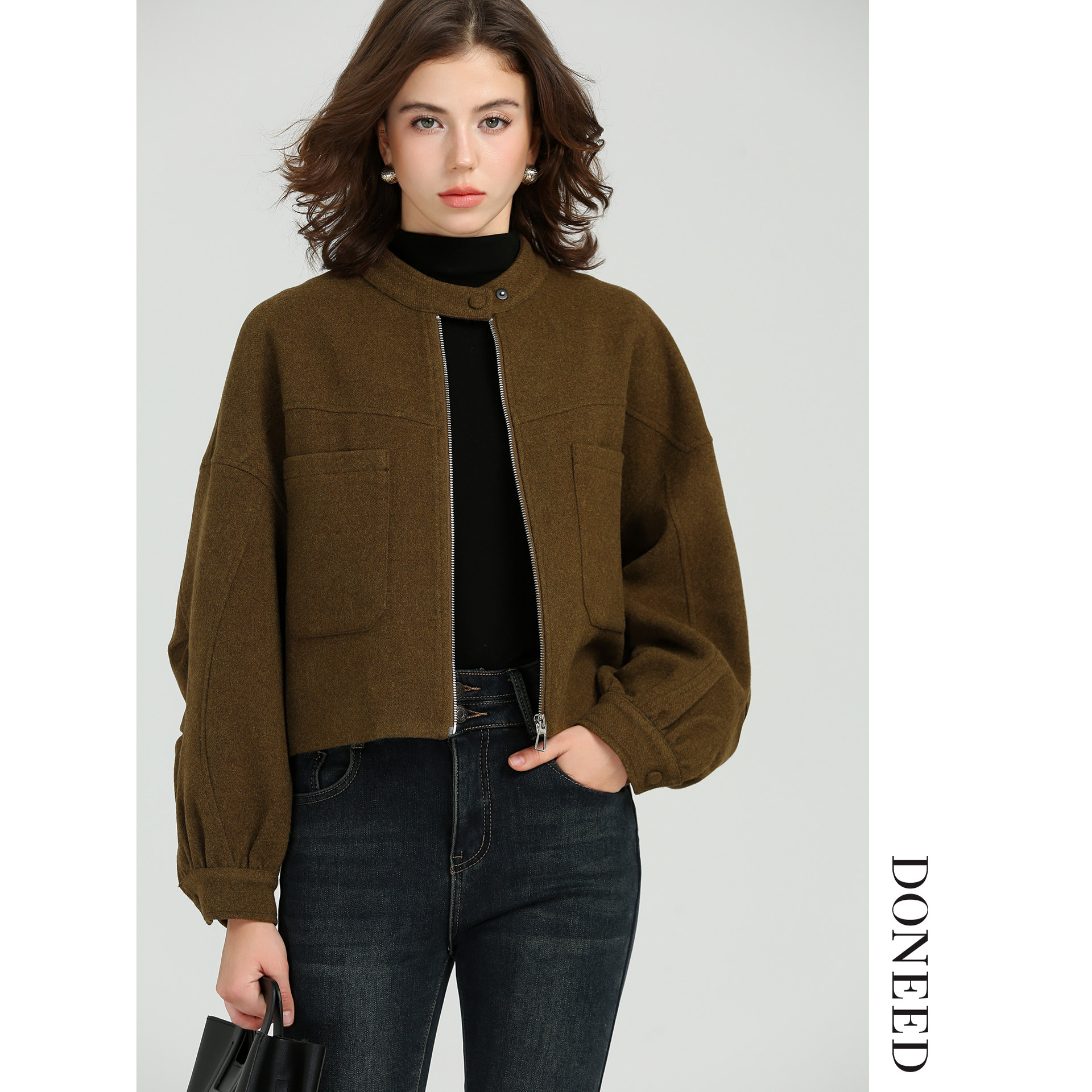 宽松小立领袖子设计感拉链外套