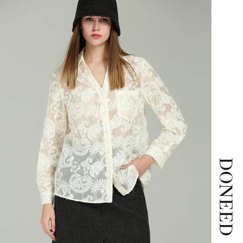 初春复古刺绣宽松显瘦百搭衬衫