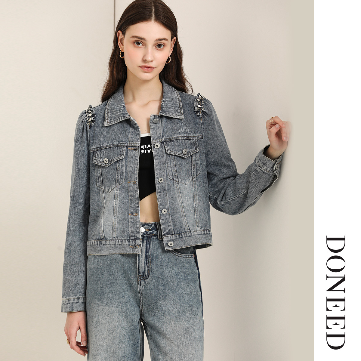 复古时尚轻奢手工钉钻牛仔外套