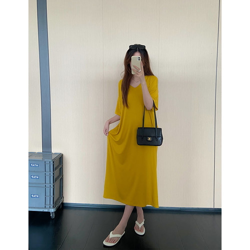 桃心领宽松显瘦简约T恤长裙女2026夏新款纯色休闲时尚短袖连衣裙