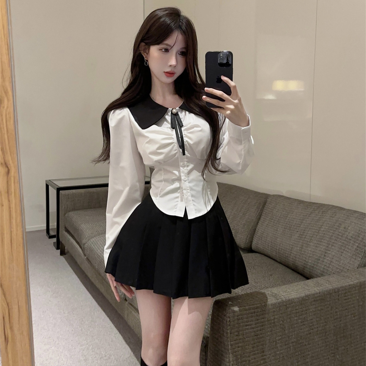韩版设计感学院风修身显瘦JK长袖娃娃领衬衫高腰百搭百褶裙套装
