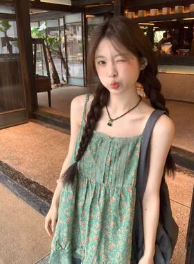 森系碎花夏季吊带甜美可爱复古减龄绣花边可调肩带日系上衣