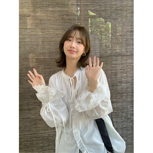 韩式chic设计感小众蕾丝花边V领系带衬衫女新款甜美喇叭袖上衣