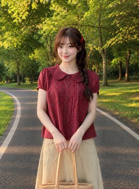 夏季红色格子娃娃领泡泡袖衬衫