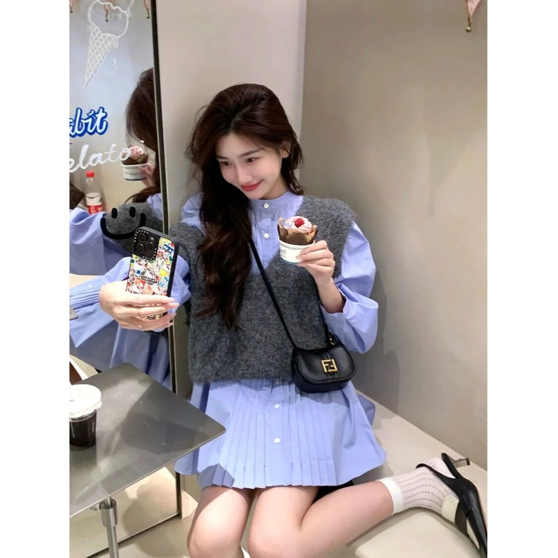 韩系小香风套装女秋季新款V领短款毛衣马甲背心叠穿衬衫两件套潮