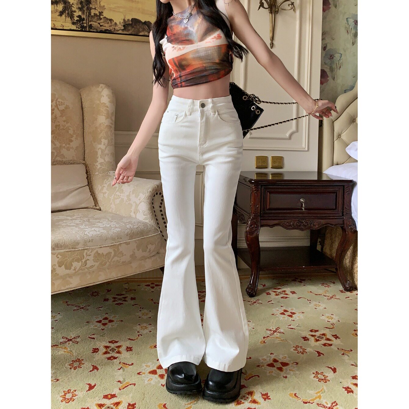 白色喇叭牛仔裤女微喇2026夏季高腰显瘦新款小个子马蹄裤子喇叭裤