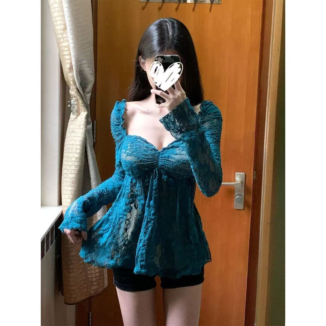 纯欲辣妹方领镂空蕾丝上衣