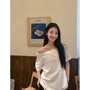 一字肩白色斜肩两穿短袖t恤女夏季chic宽松慵懒风纯棉百搭上衣ins