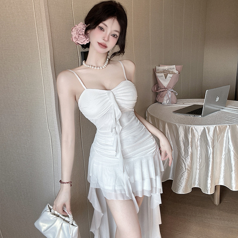 韩版chic夏季甜辣妹荷叶边不规则设计感度假风修身吊带连衣裙女装