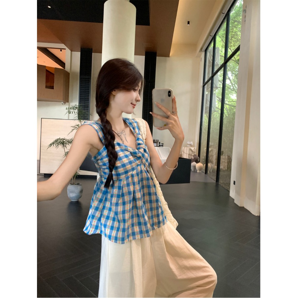 俏皮减龄套装女夏季2025新款别致扭结碎花格子无袖衬衫阔腿山本裤