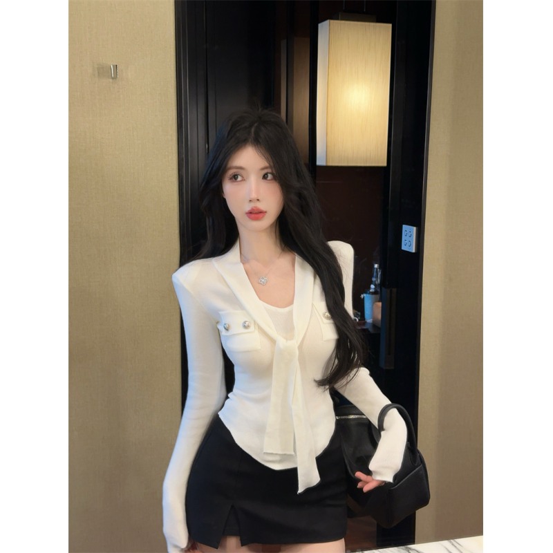 小香风领带高级感设计针织衫女冬季新款显瘦时尚减龄百搭长袖上衣