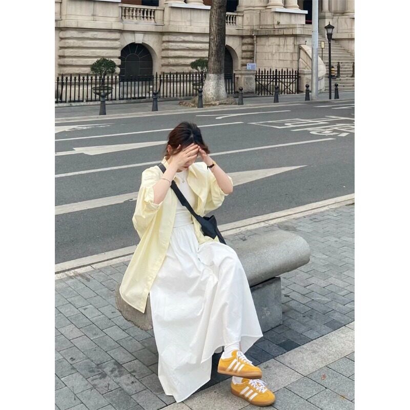 早春简约套装奶黄百搭衬衫+小白裙背心连衣裙针织拼接氛围连衣裙