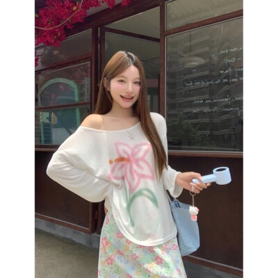 夏季慵懒新款长袖辣妹显瘦小众T恤印花斜肩防晒罩衫宽松薄款上衣