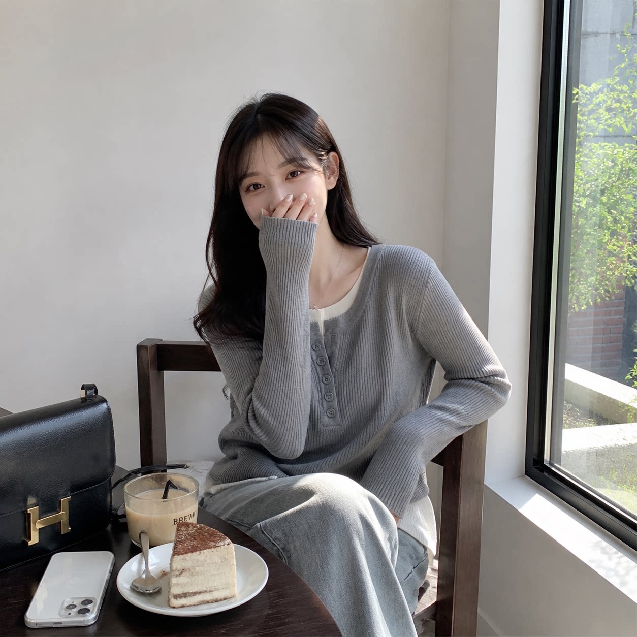 灰色假两件德绒长袖打底衫女图片