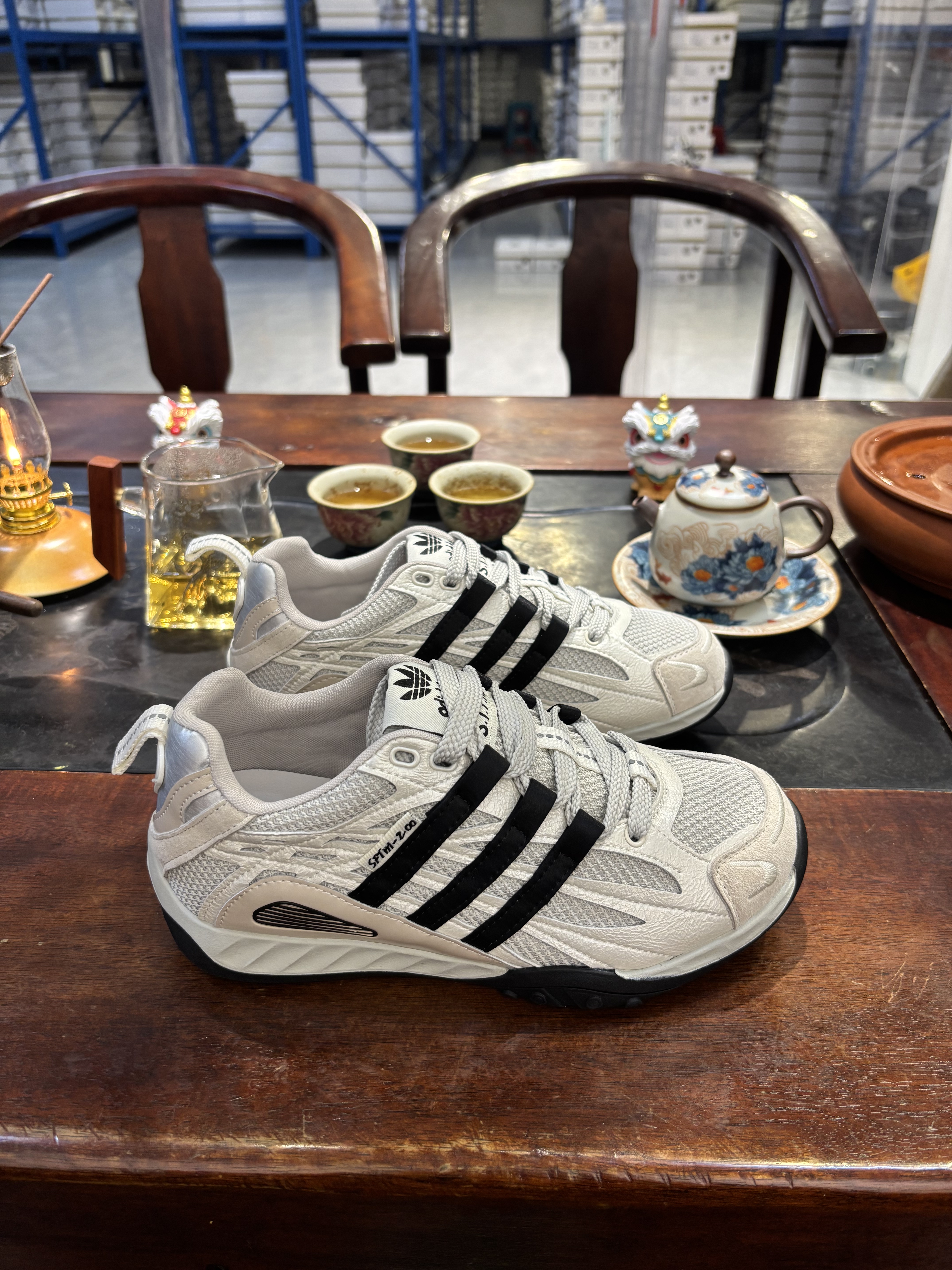 2026四季鞋新款平底阿甘鞋运动一脚蹬女鞋懒人真皮德训鞋女款