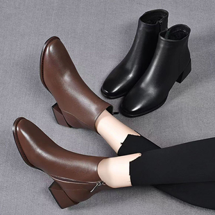 早春新款 厚跟方头切西靴容易匹配裸靴单靴0101n 2026短靴女式