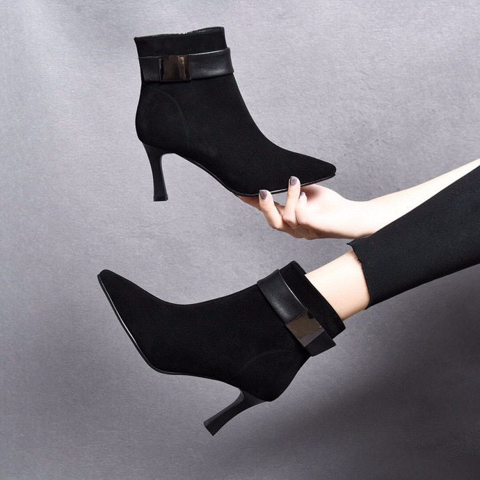 冬季高跟短靴女2025新款气质小跟瘦瘦靴时尚尖头百搭秋单靴1218u