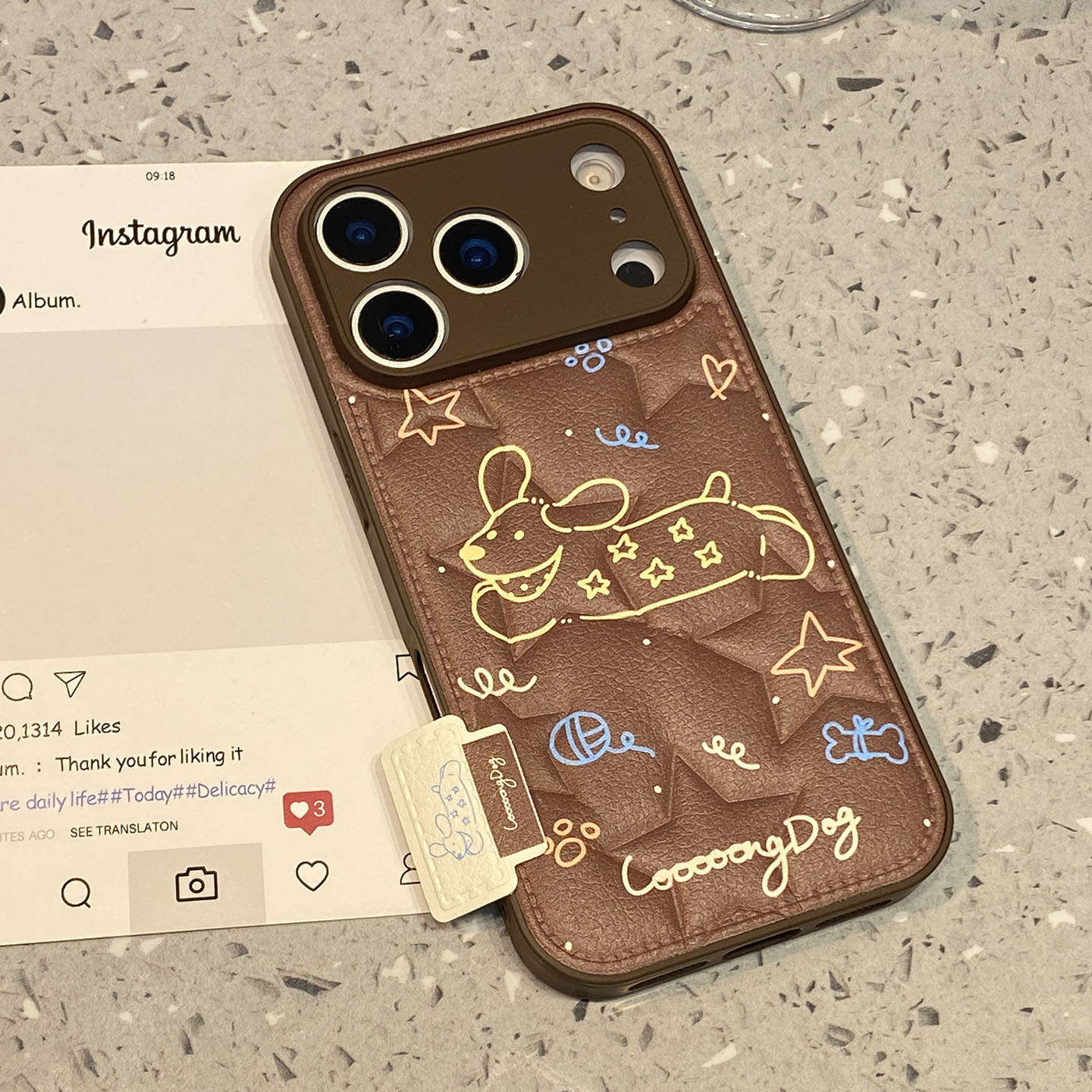 【每日新品】秋冬棕色线条腊肠狗适用于iphone17promax手机壳苹果16保护套14防摔13新款15pro高级感max手机套