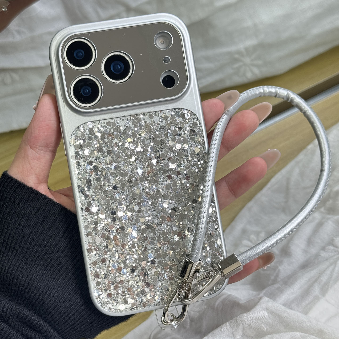 韩系ins银色闪粉亮片适用于iphone17pro手机壳苹果16保护套14挂绳13全包新款15promax高级感max超好看手机套
