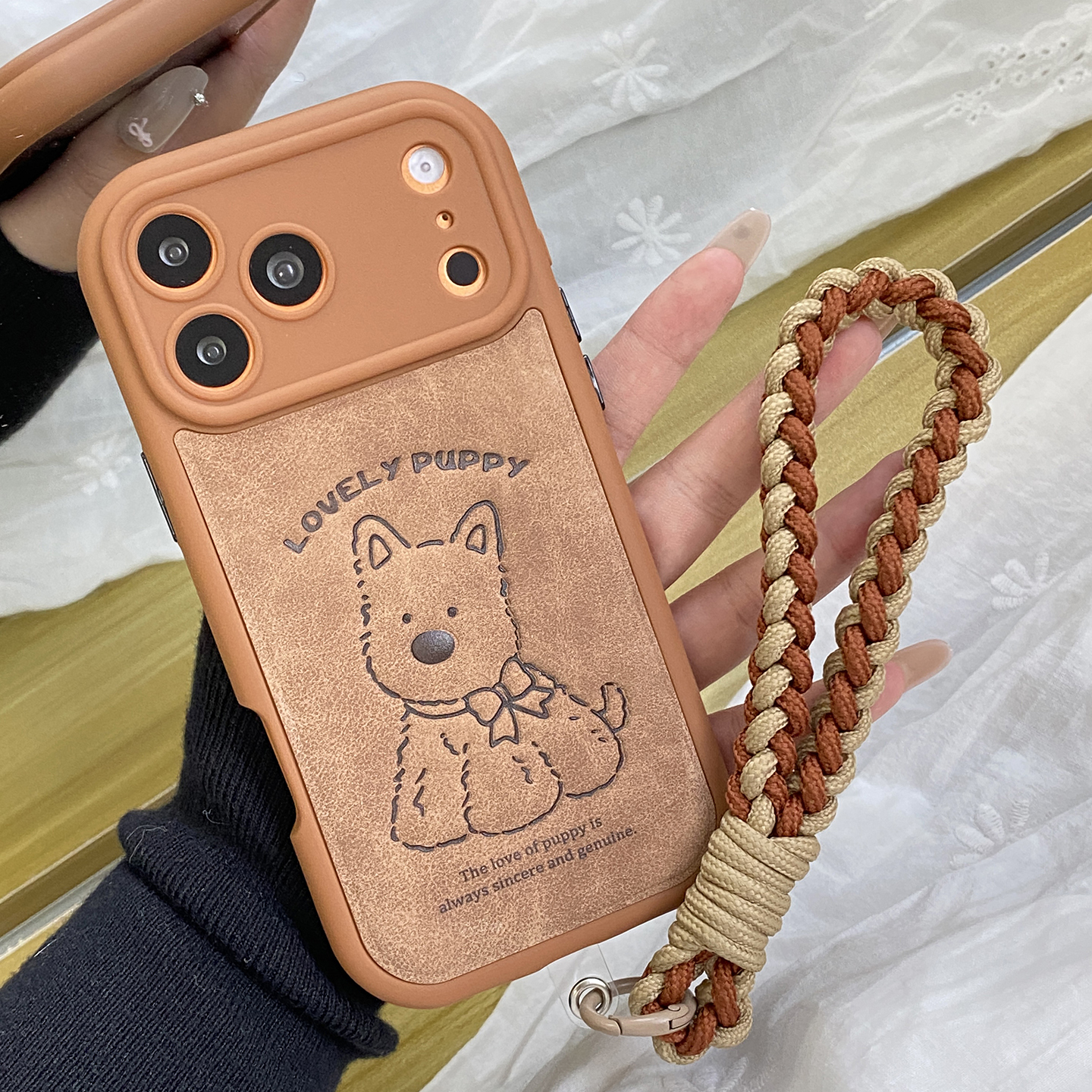 【每日新品】可爱秋冬棕色西高地适用于苹果17pro手机壳iphone16保护套14皮质13新款15promax高级感max手机套