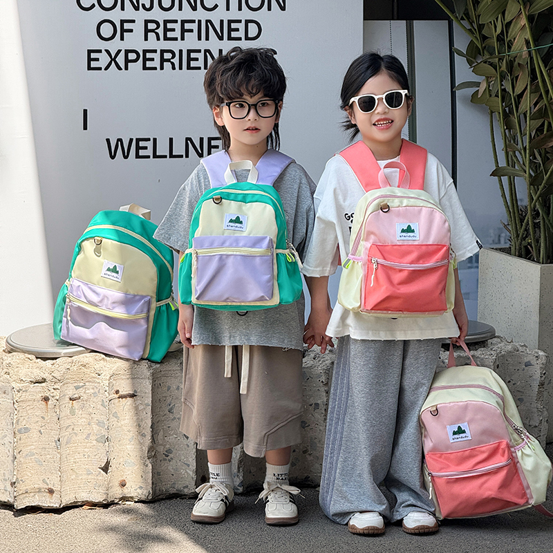 春游儿童背包女外出旅游女童双肩包超轻软包防走失宝宝书包幼儿园