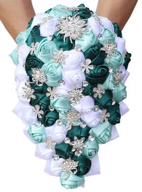水钻手捧花水滴瀑布手捧花水钻新娘手捧花满钻婚庆花束PB3014D