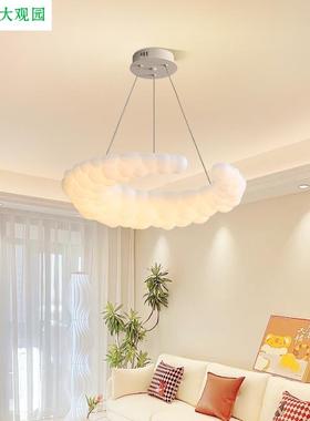 DGY卧室吊灯现代简约北欧创意法式奶油风主卧室房间灯云朵吸顶灯