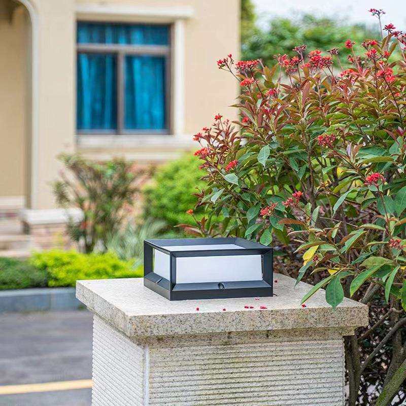 LED户外防水太阳能柱头灯大门围墙简约方形柱头灯别墅花园庭院灯