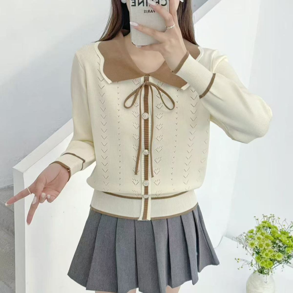 小香风娃娃领系带长袖针织衫