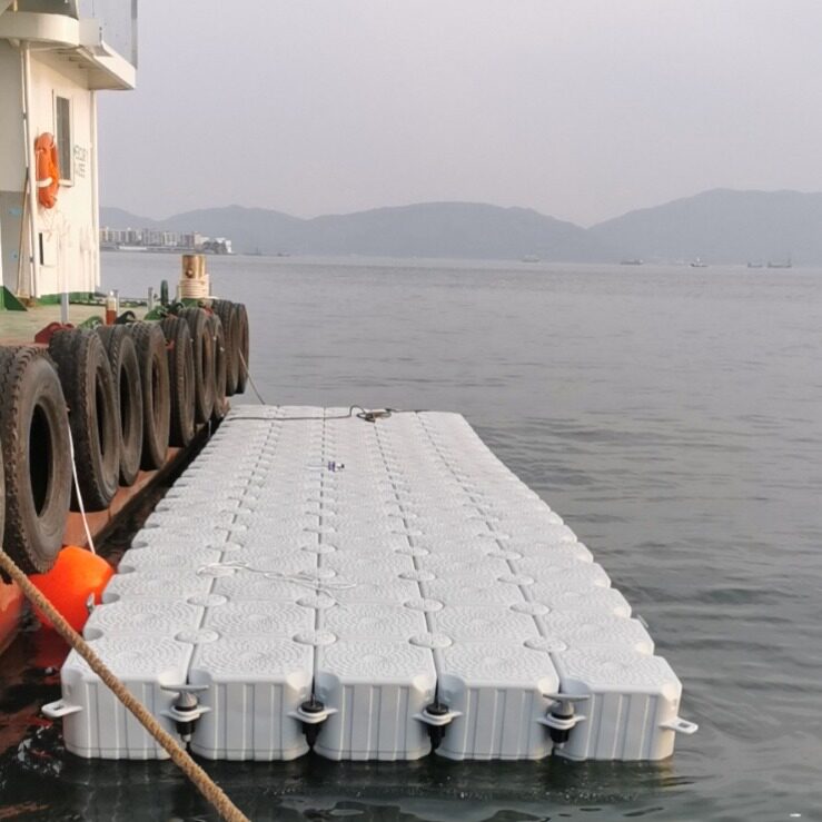 供应水上塑料浮桥浮动码头浮筒网箱养殖游艇平台浮箱