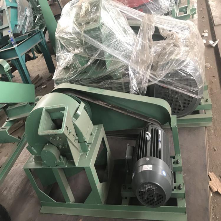 小型家用420木屑机绿化树枝木材粉碎机1-15mm细度可调