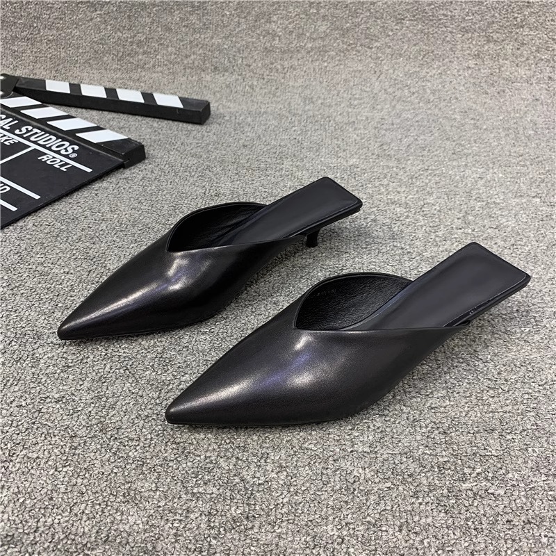 真皮包头凉鞋女夏季2025新款时尚百搭气质尖头浅口中跟半拖凉拖鞋