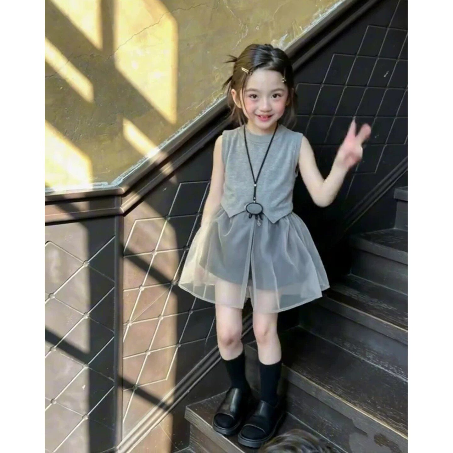童装女童绝美裤子夏薄款2026新款洋气儿童灰色网纱裙裤女宝宝短裤