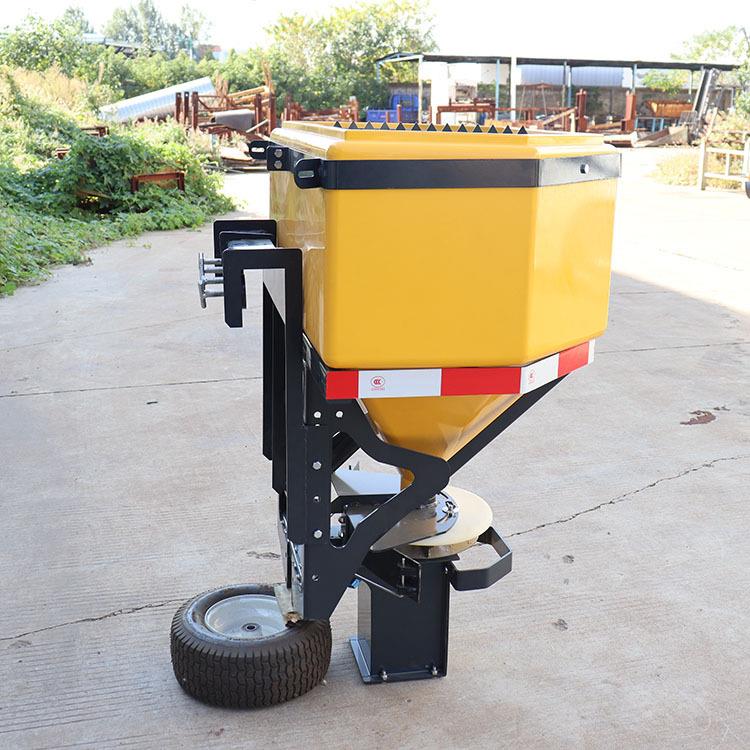 耐腐冬季高速纯电动融雪撒布机 后挂式公路清雪撒盐机 0.5方除雪
