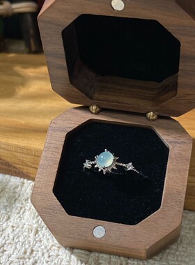 星芒揽玉S925银戒指 古法星芒纹银托 揽玉设计 轻奢通勤指环
